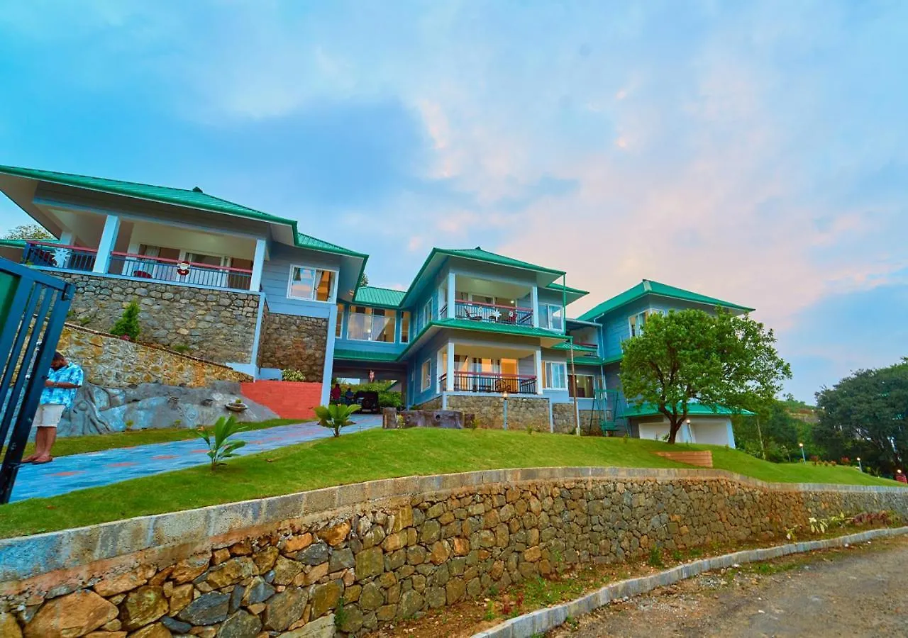 Hotel Priyas Villa Vagamon By Voye Homes-Scenic Mountain View