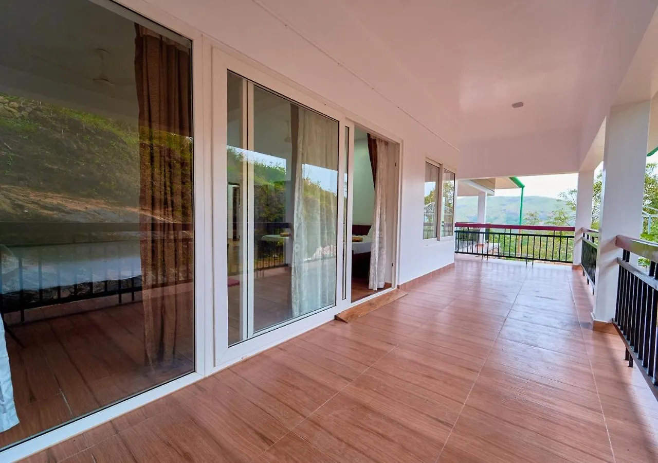 Priyas Villa Vagamon By Voye Homes-Scenic Mountain View Hotel
