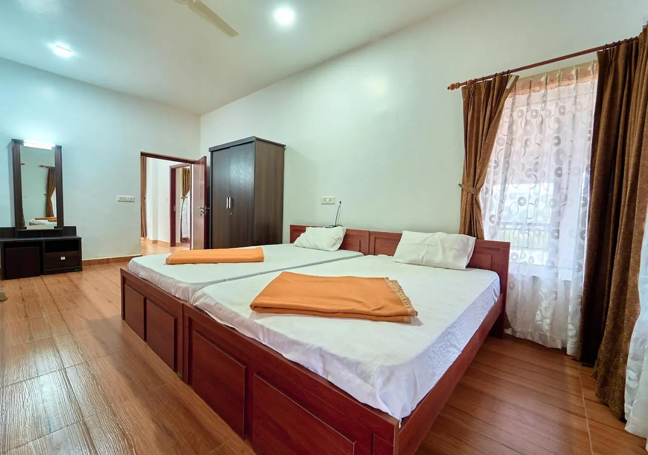 Priyas Villa Vagamon By Voye Homes-Scenic Mountain View
